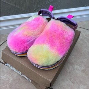 Girls Youth Size 3Y Steve Madden Platform Slippers
